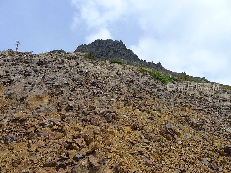 Mount Akadake (赤岳) of Yatsugatake in Japan (百名山)